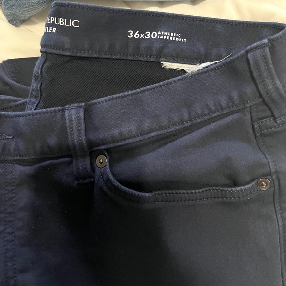 Banana Republic Travel Jeans Bundle plus extras - Picture 4 of 9